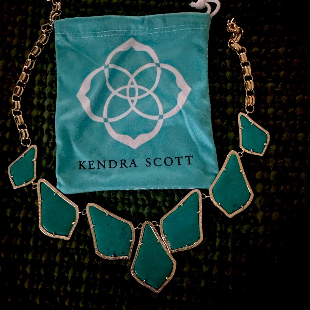 Kendra Scott statement necklace